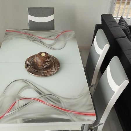 Valemar Apartments Pomorie Luaran gambar